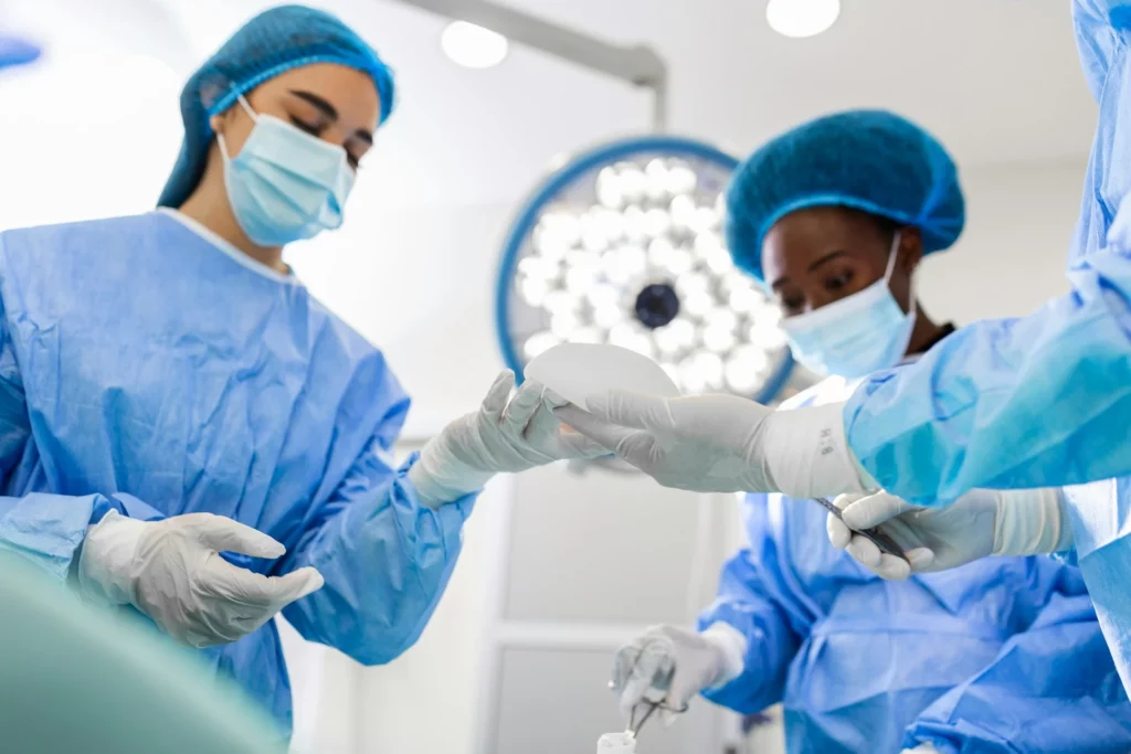 nurses in the OR