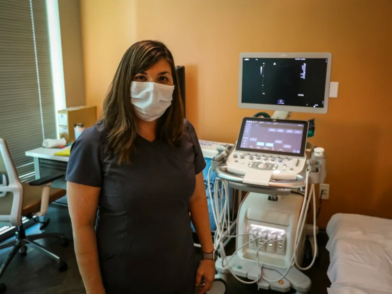 photo - a radiology ultrasound tech